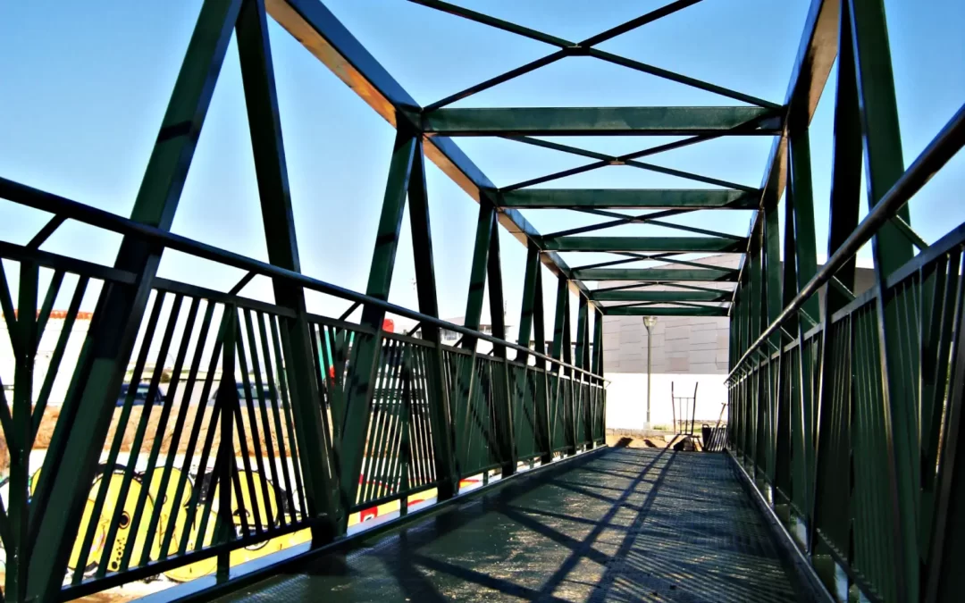 Construcción de pasarela para la feria de Málaga