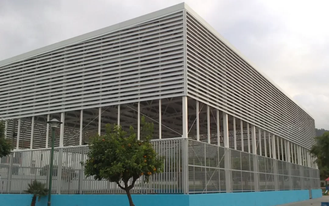 Urbanización y construcción pista deportiva en calle Eduardo Palanca